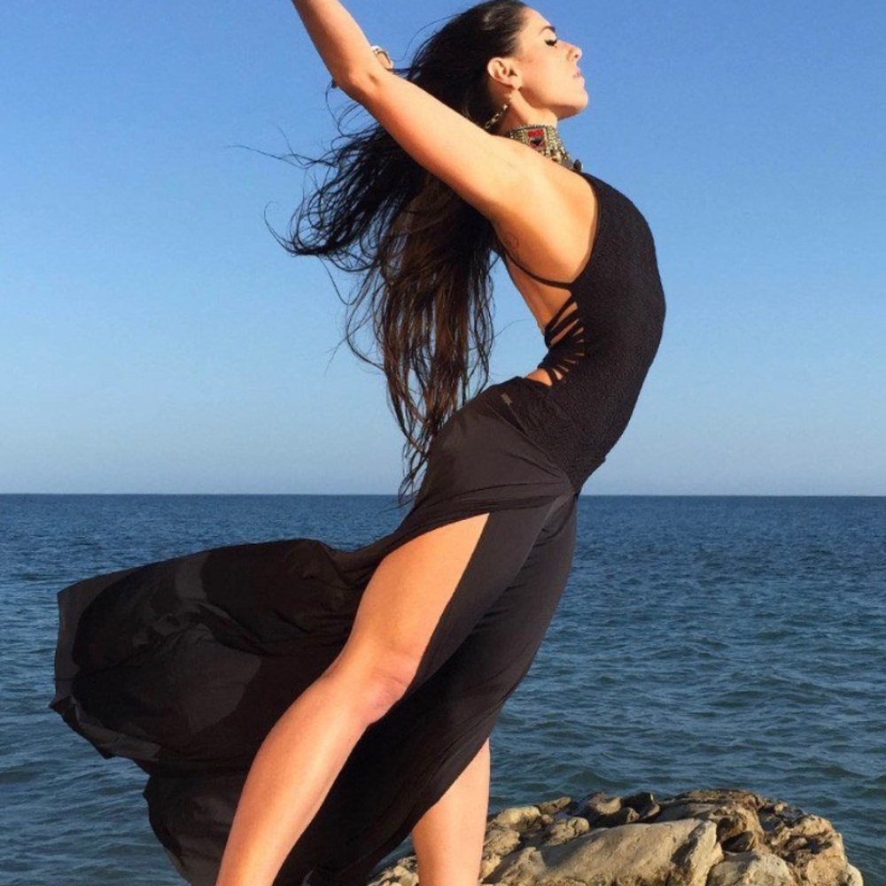 Mika Windwrap Pants Black NWT